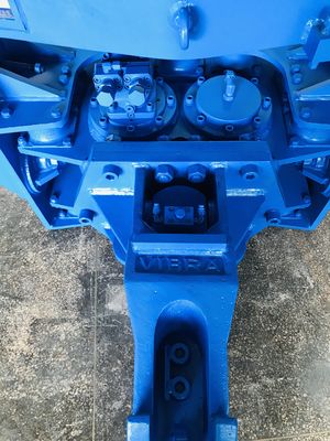 Compact Hydraulic Pile Driver for CAT 220 Excavator | Streamlined Design & Reliable Mounting