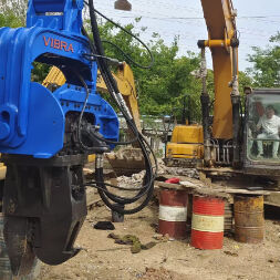 18m Piling Capacity Pile Driver - 750kg Arm Excavator Mounted, Precision Piling & Quick Setup