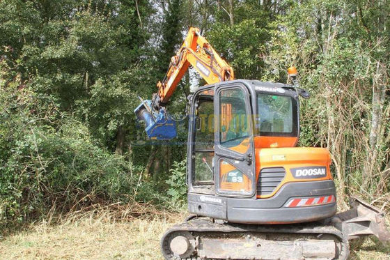 হাইড্রোলিক হেজ কাটার / বর্ধিত নিয়ন্ত্রণ এবং মিনিমাইজড নয়েজ সহ বুশ ট্রিমার